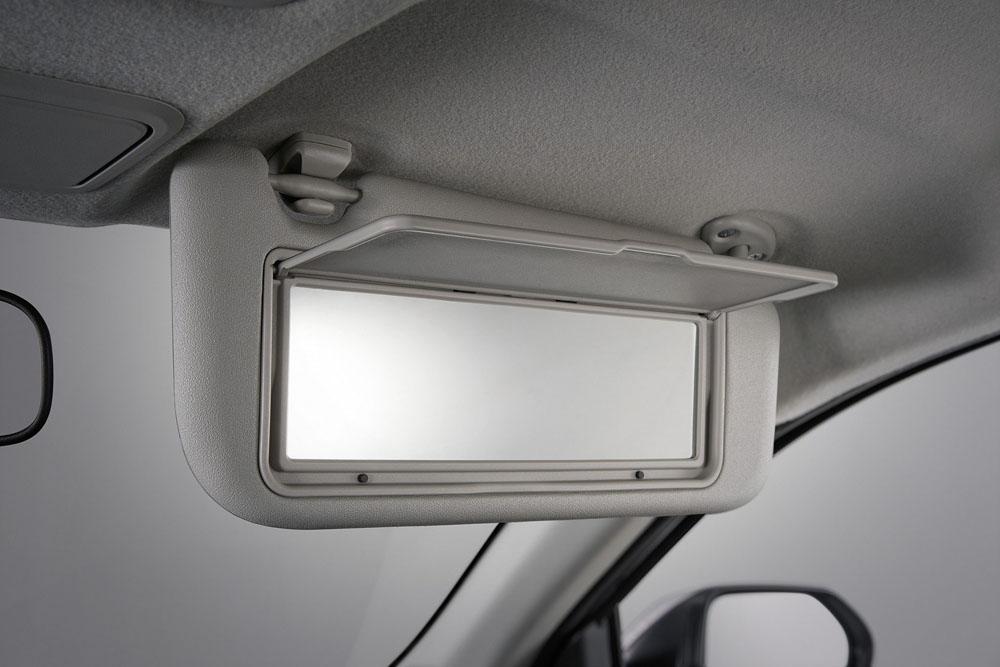 Al Toyota Yaris le sale 'culo' 55 Motor16 2022 Toyota Yaris Ativ 53 Motor16