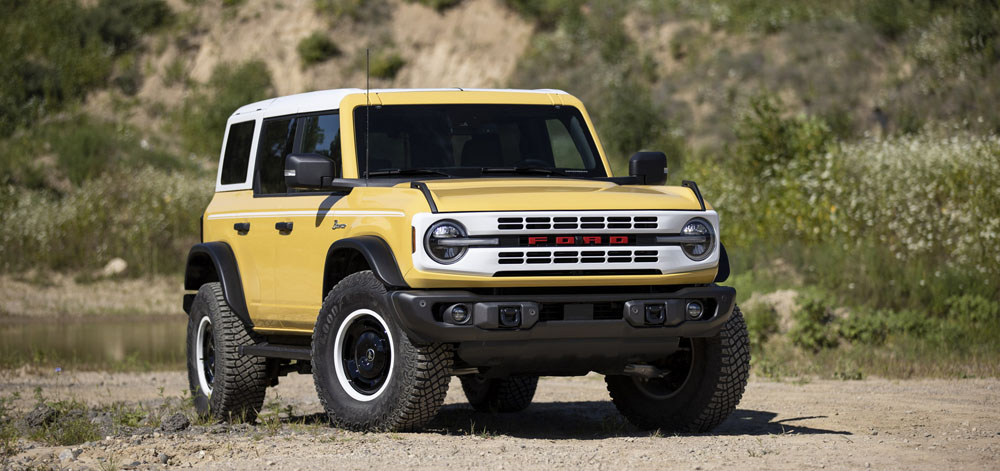 Aire retro para los Ford Bronco y Ford Bronco Sport en EE.UU. 13 Motor16 2023 Ford Bronco Heritage Limited Edition Yellowstone Metallic 1 Motor16