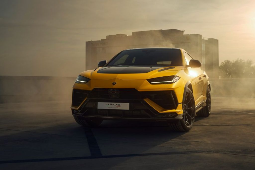 Lamborghini Urus Performance, el SUV de los futbolistas, aún más potente 1 Motor16 Lamborghini Urus Performance