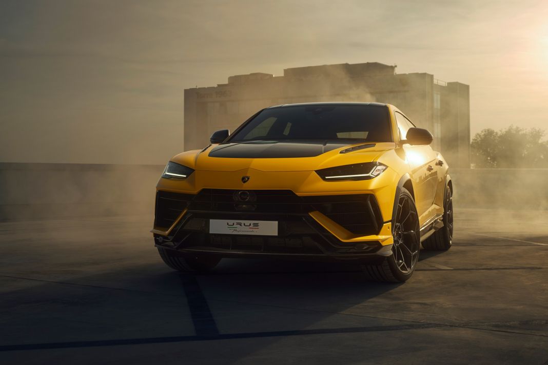 Lamborghini Urus Performance, el SUV de los futbolistas, aún más potente 5 Motor16 Lamborghini Urus Performance