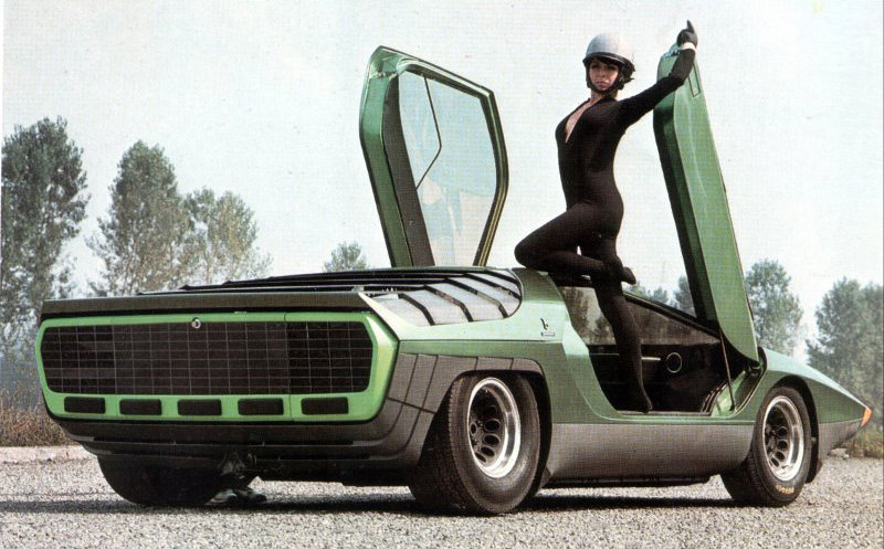 Así será el superdeportivo de Alfa inspirado en los iconos de su historia 80 Motor16 Alfa Romeo Carabo