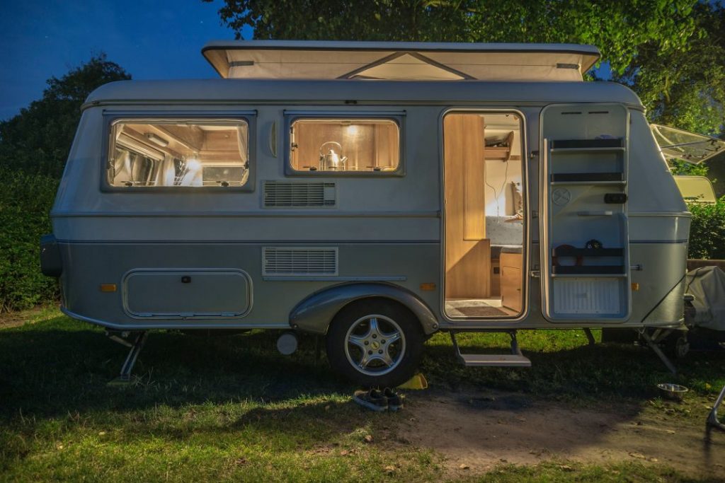 Todas las claves para llevar tu caravana a Canarias estas vacaciones 139 Motor16 Consejos para viajar con tu autocaravana