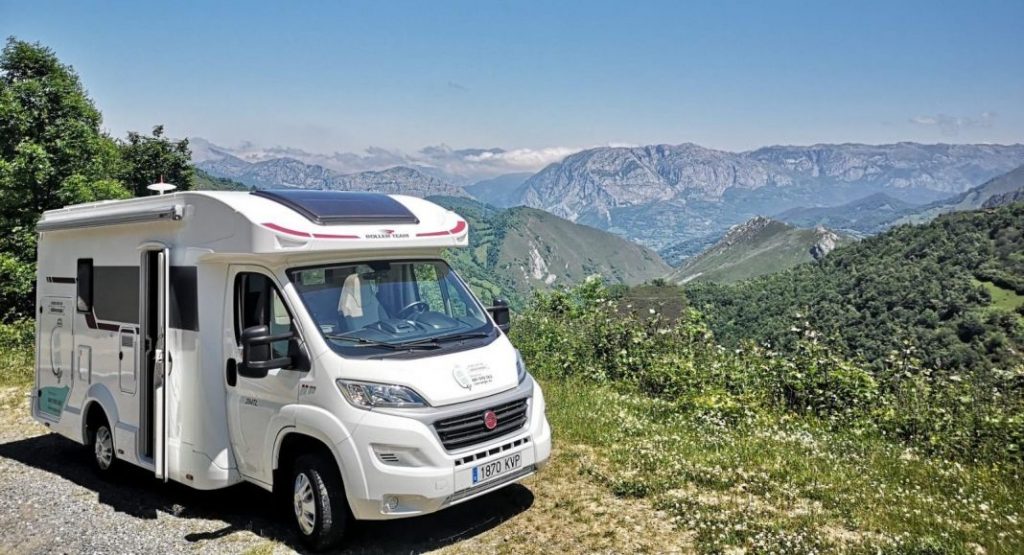Todas las claves para llevar tu caravana a Canarias estas vacaciones 143 Motor16 Tener la situación energética adecuada
