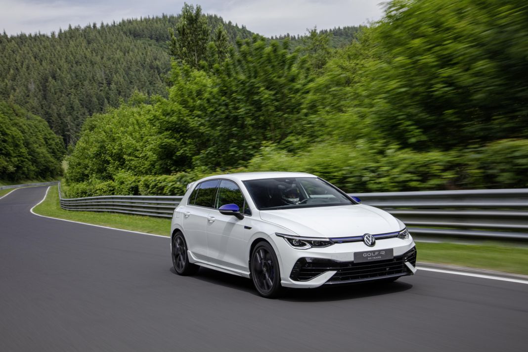 Nuevo Volkswagen Golf R 20 Years, el Golf R más rápido de la historia de Nürburgring 8 Motor16 Volkswagen Golf 20 Years