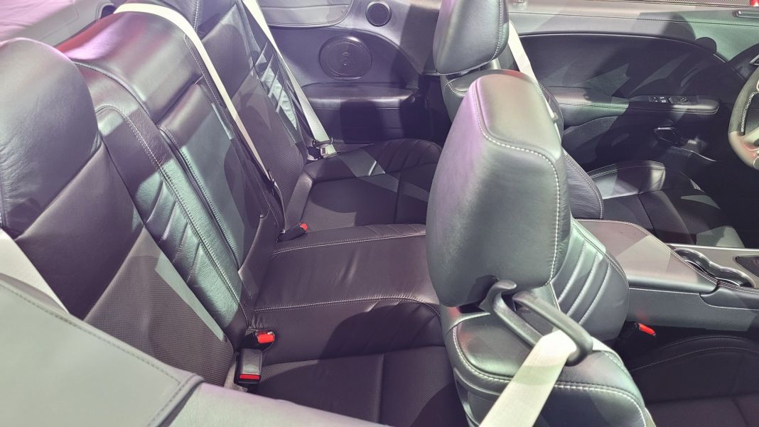 Medio siglo después se abren los pedidos del Dodge Challenger Convertible 9 Motor16 Dodge Challenger Convertible 13 Motor16