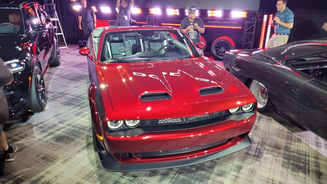 Medio siglo después se abren los pedidos del Dodge Challenger Convertible 17 Motor16 Dodge Challenger Convertible 4 Motor16