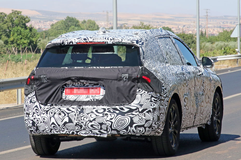 ¿Será este el nuevo Ford Mondeo? 12 Motor16 FORD MONDEO ACTIVE 10 Motor16