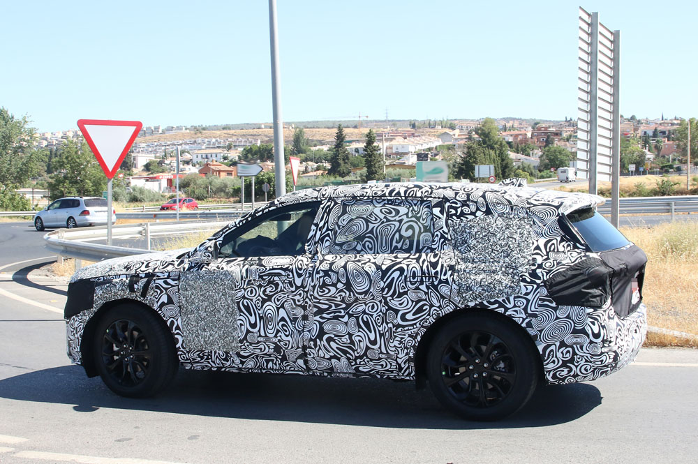 ¿Será este el nuevo Ford Mondeo? 19 Motor16 FORD MONDEO ACTIVE 17 Motor16