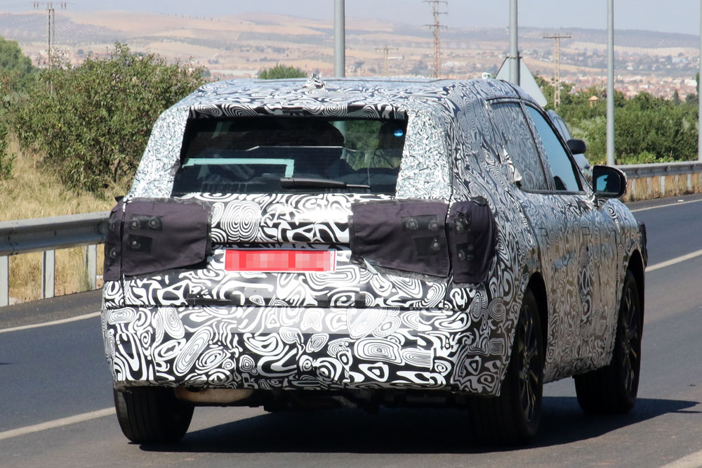 ¿Será este el nuevo Ford Mondeo? 31 Motor16 FORD MONDEO ACTIVE 29 Motor16