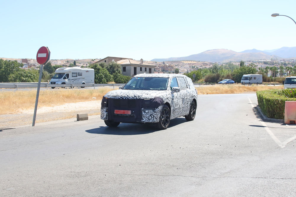 ¿Será este el nuevo Ford Mondeo? 36 Motor16 FORD MONDEO ACTIVE 34 Motor16