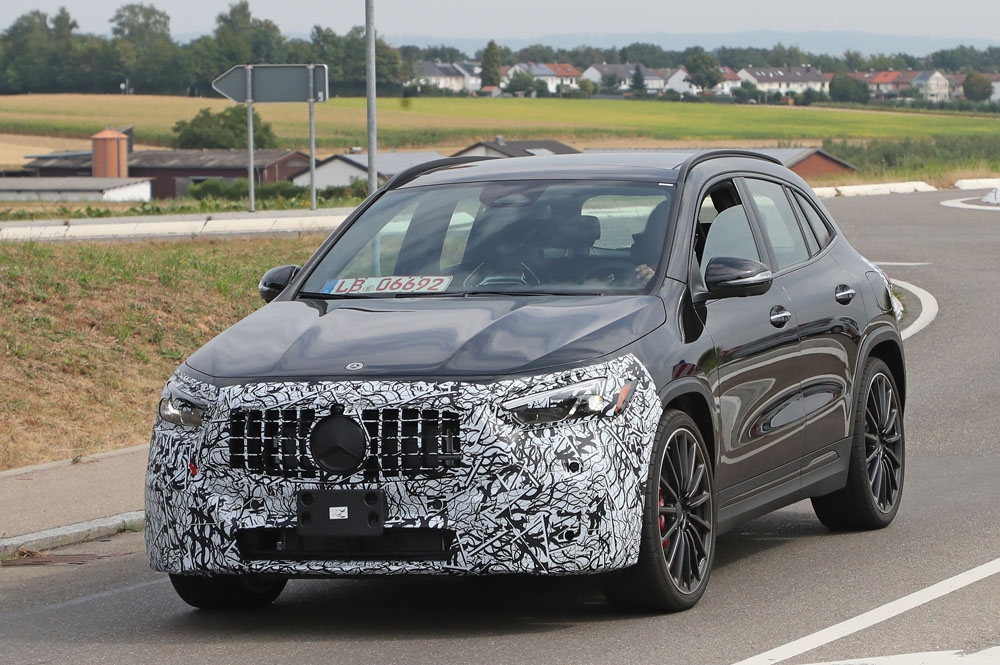 El Mercedes-AMG GLA pasa por la sección de estética 16 Motor16 Mercedes AMG GLA35 facelift 13 Motor16