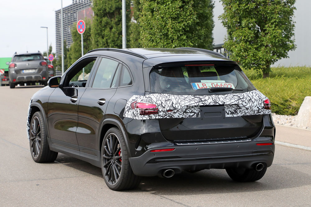 El Mercedes-AMG GLA pasa por la sección de estética 26 Motor16 Mercedes AMG GLA35 facelift 23 Motor16