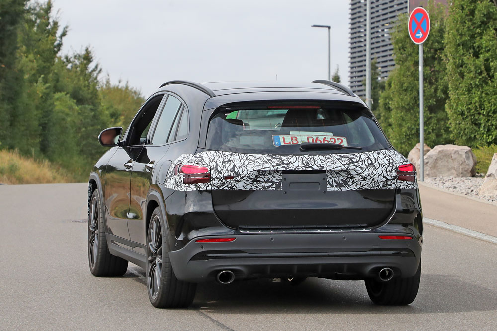 El Mercedes-AMG GLA pasa por la sección de estética 28 Motor16 Mercedes AMG GLA35 facelift 25 Motor16