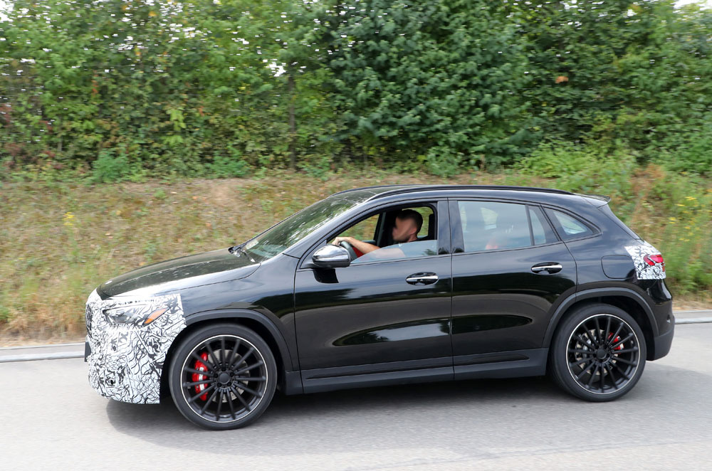 El Mercedes-AMG GLA pasa por la sección de estética 8 Motor16 Mercedes AMG GLA35 facelift 5 Motor16