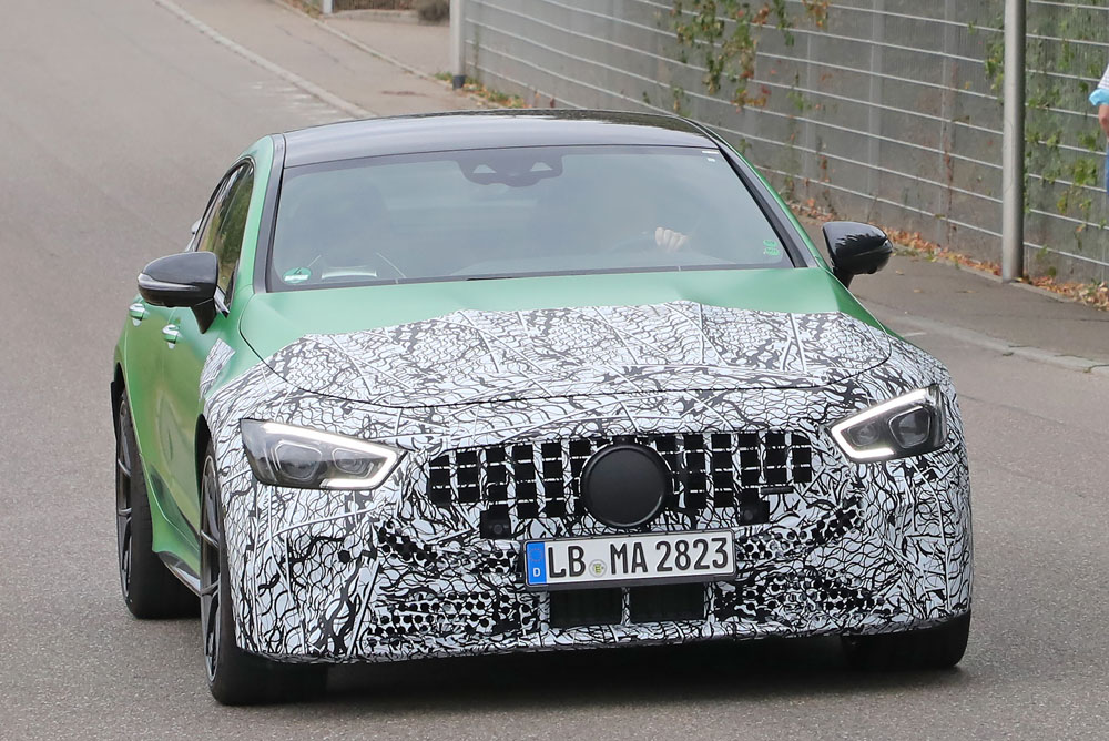 Mercedes AMG GT 4 puertas: el restyling está en camino 4 Motor16 Mercedes AMG GT 4 door facelift 2 Motor16
