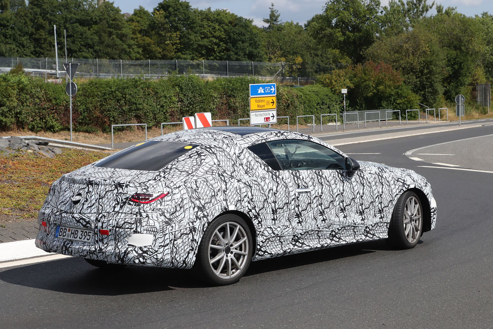 Potencia enchufable para el futuro Mercedes CLE 19 Motor16 Mercedes CLE Coupe PHEV 17 Motor16