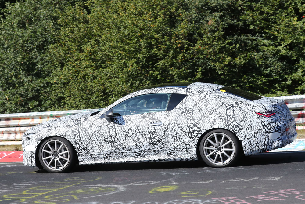 Potencia enchufable para el futuro Mercedes CLE 10 Motor16 Mercedes CLE Coupe PHEV 8 Motor16