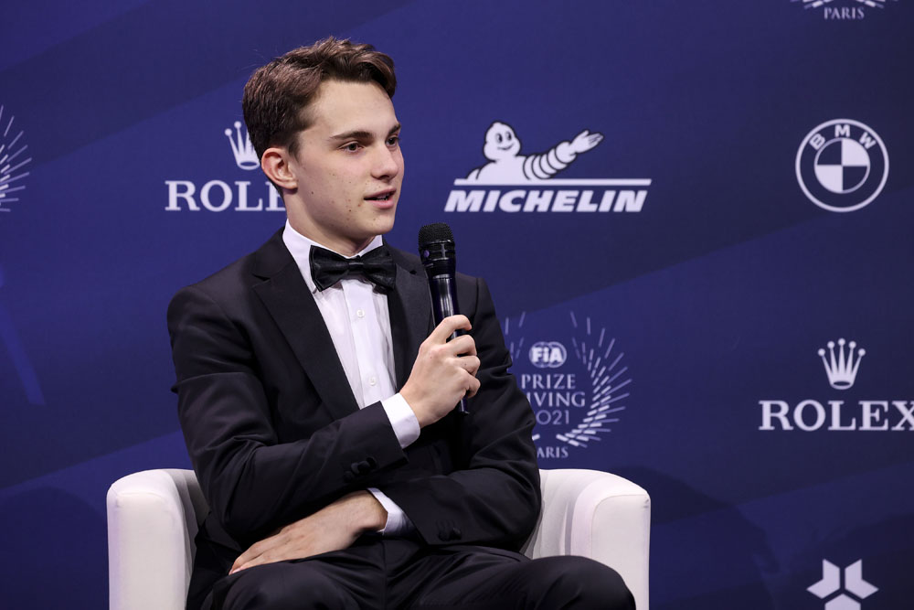 OSCAR PIASTRI 1 Motor16