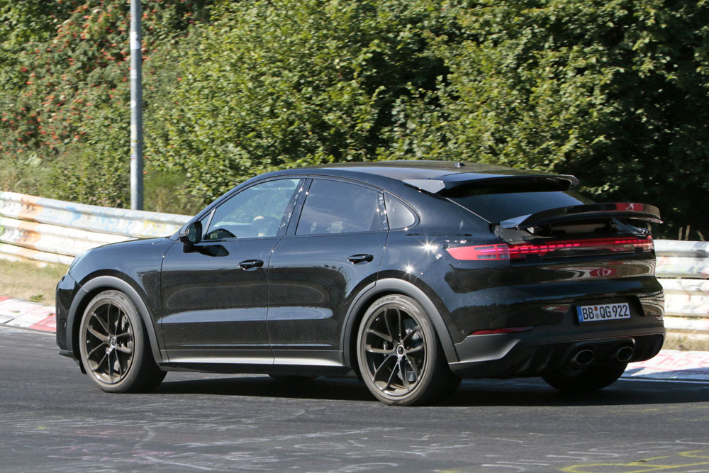 Porsche Cayenne Turbo GT: ¡cazado! por primera vez 12 Motor16 Porsche cayenne Turbo GT facelift 9 Motor16