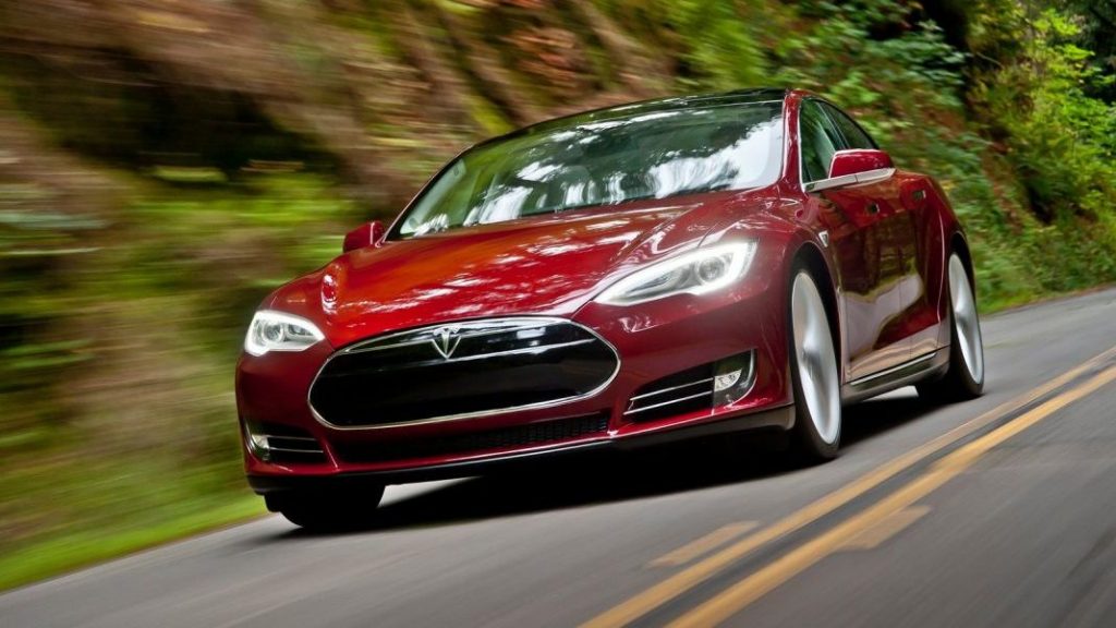 Elon Musk vende un 5% de sus acciones de Tesla, 6.700 millones de dólares 1 Motor16 Tesla Model S