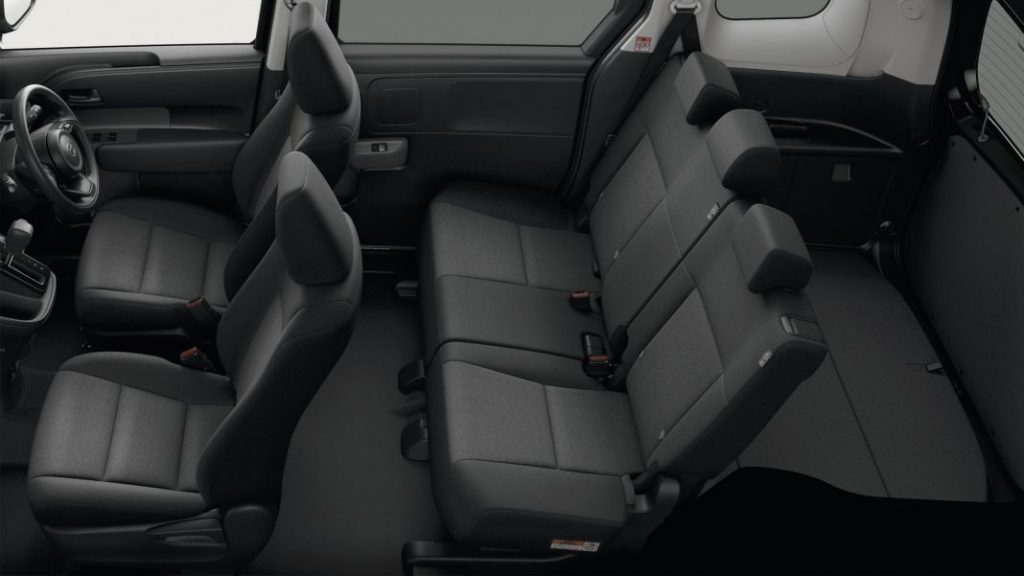 Toyota Sienta, un híbrido para 'sentar' hasta siete ocupantes 19 Motor16 Toyota Sienta Interior 14 1 Motor16