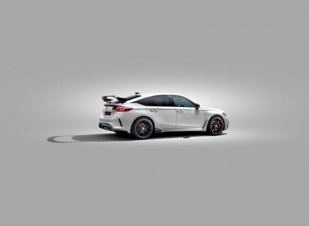 Type R410206 HONDA CELEBRATES 25 YEARS OF THE CIVIC TYPE R Motor16
