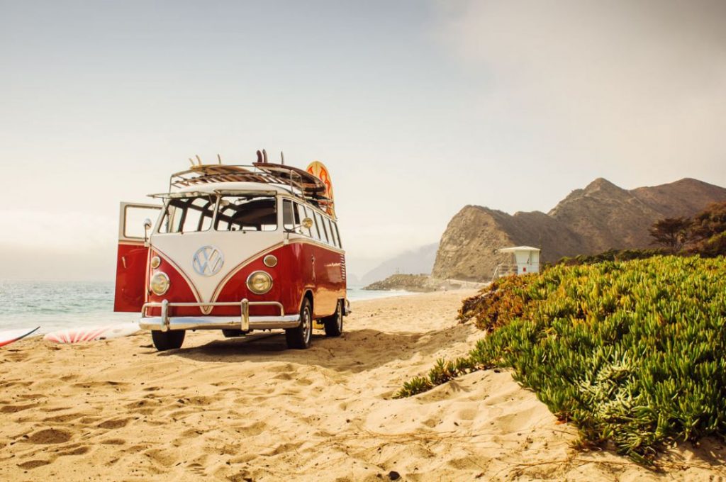 La mejor manera de limpiar el maletero de tu coche tras un día de playa 6 Motor16 A la playa en coche
