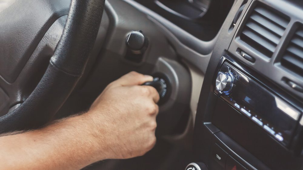 El verano se acaba: Claves para una Operación Retorno segura 1 Motor16 arrancar el motor