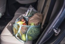 Estas son las cosas que jamás puedes dejar dentro de tu coche cuando hace calor