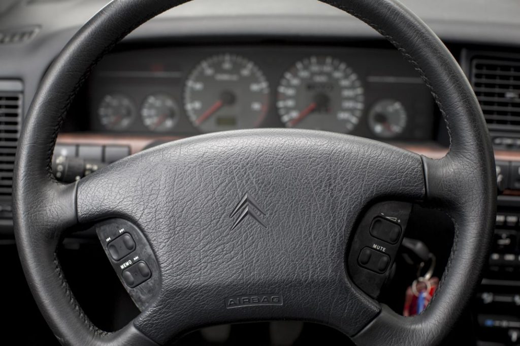 El Citroën Xantia cumple 20 años, la historia de un coche adelantado a su tiempo que jubiló a Carl Lewis 4 Motor16 Citroën Xantia