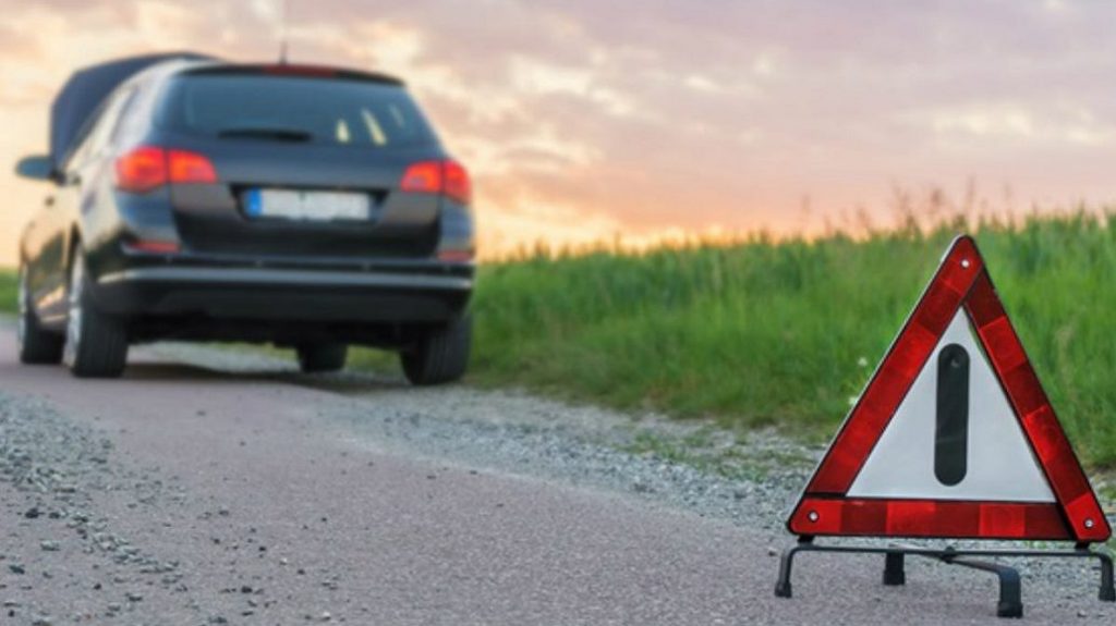 Si tu coche no frena, no pierdas los nervios: Así es como puedes parar y evitar un accidente 2 Motor16 parar un coche sin frenos
