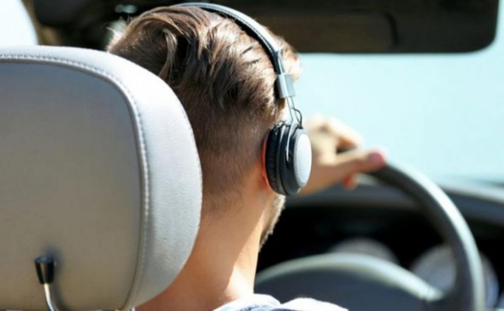 Llevar auriculares
