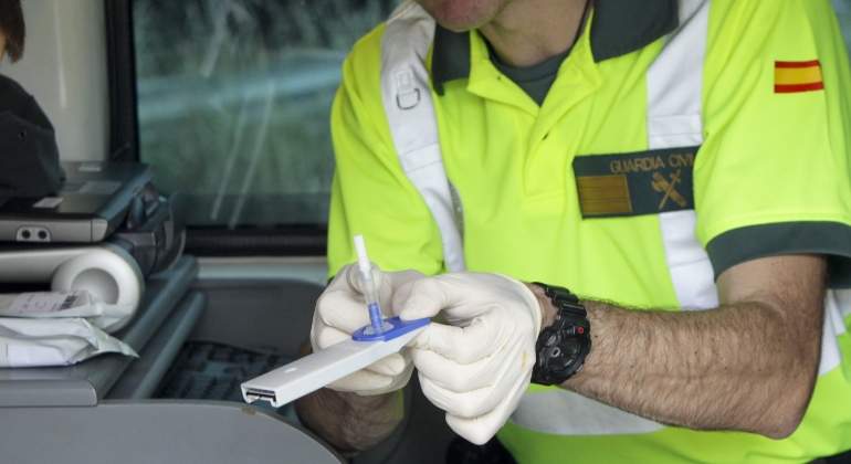 El motivo por el que la DGT ha puesto más de 2.800 multas en los últimos días 2 Motor16 control drogas Motor16