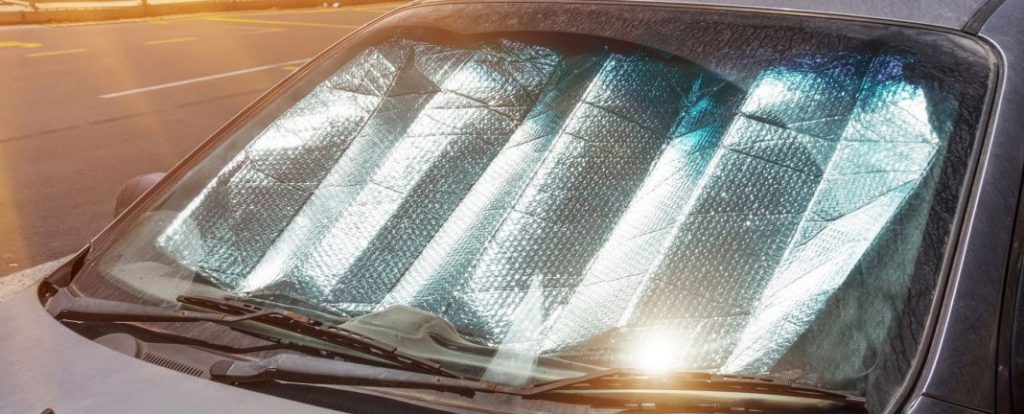 parasol en coche 1 Motor16