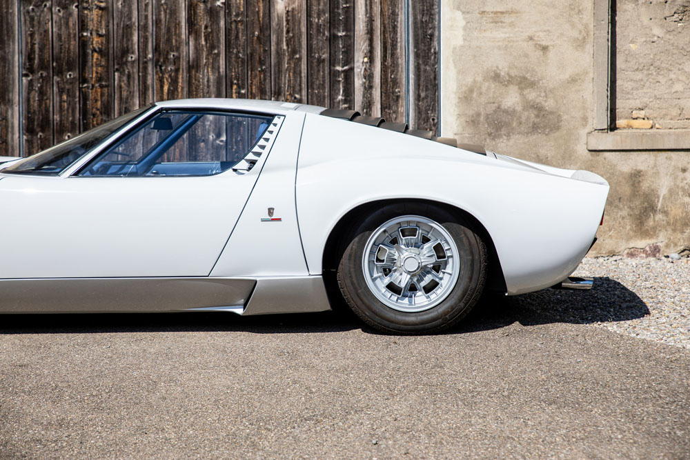 Un Lamborghini Miura con el motor 'equivocado' que será muy caro 30 Motor16 1968 Lamborghini Miura P400 30 Motor16