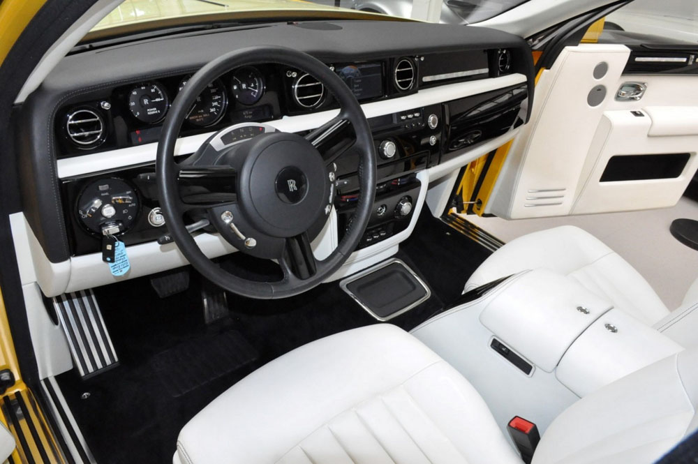 El Rolls-Royce Phantom menos discreto del mundo se vende 11 Motor16 2008 Rolls Royce Phantom Banana 15 Motor16