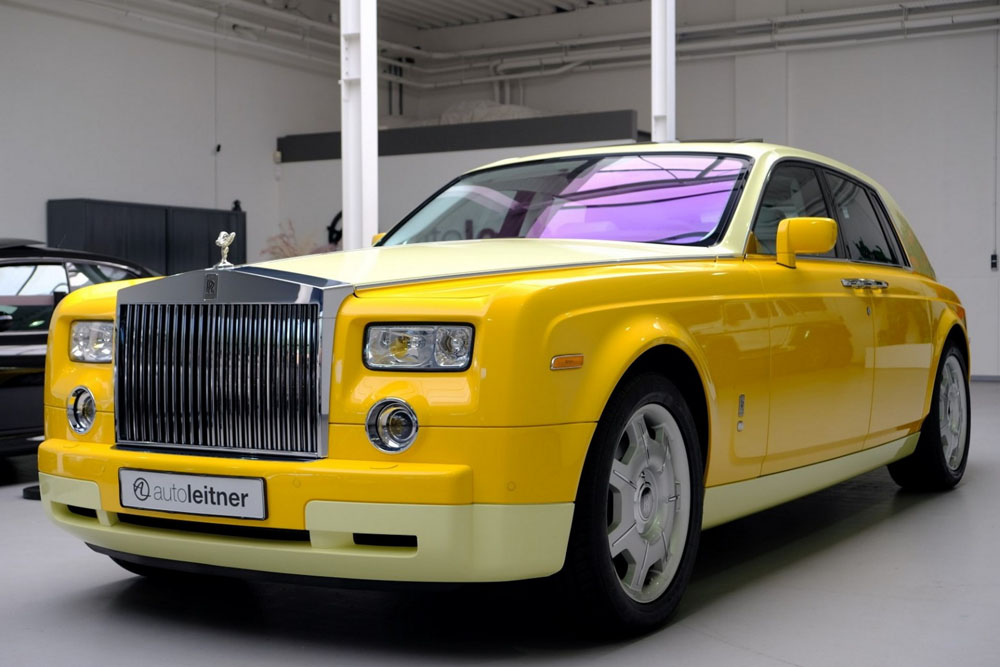 El Rolls-Royce Phantom menos discreto del mundo se vende 10 Motor16 2008 Rolls Royce Phantom Banana 21 Motor16