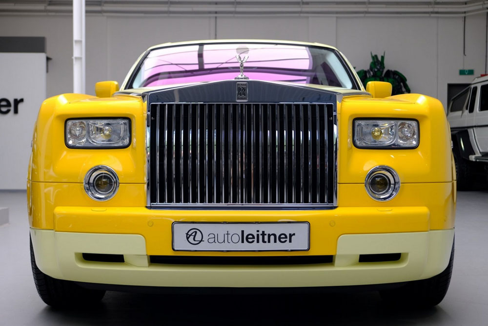 El Rolls-Royce Phantom menos discreto del mundo se vende 2 Motor16 2008 Rolls Royce Phantom Banana 22 Motor16