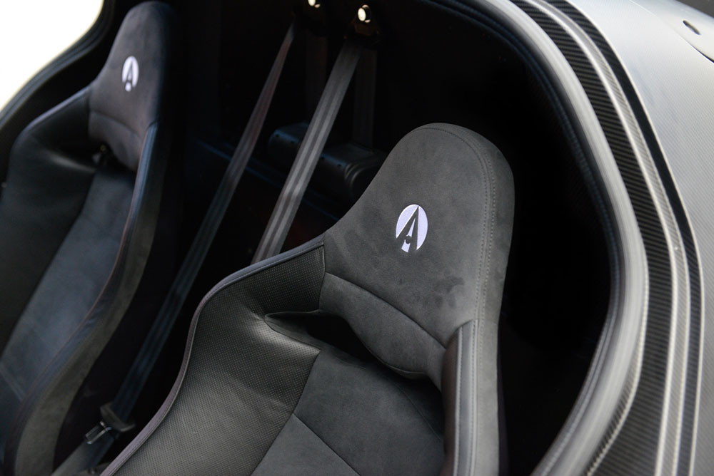 El nuevo Ariel es tan rápido como un Chiron y esconde una turbina 21 Motor16 2022 Ariel Hipercar 15 Motor16