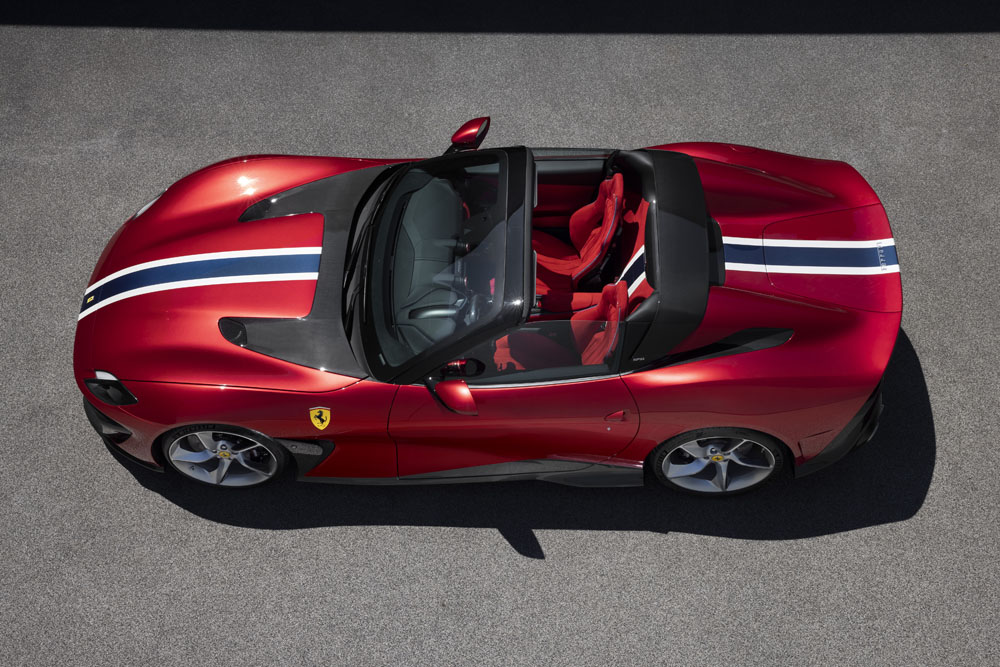 Ferrari SP51. Imagen estática lateral.
