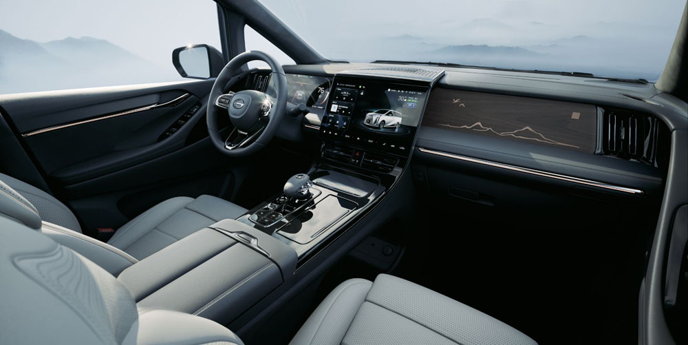 GAC M8. Un monovolumen entre el lujo y la fealdad 13 Motor16 2022 GAC M8 13 Motor16