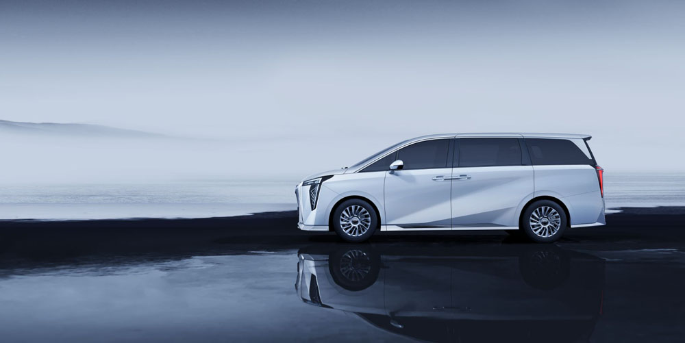 GAC M8. Un monovolumen entre el lujo y la fealdad 9 Motor16 2022 GAC M8 7 Motor16