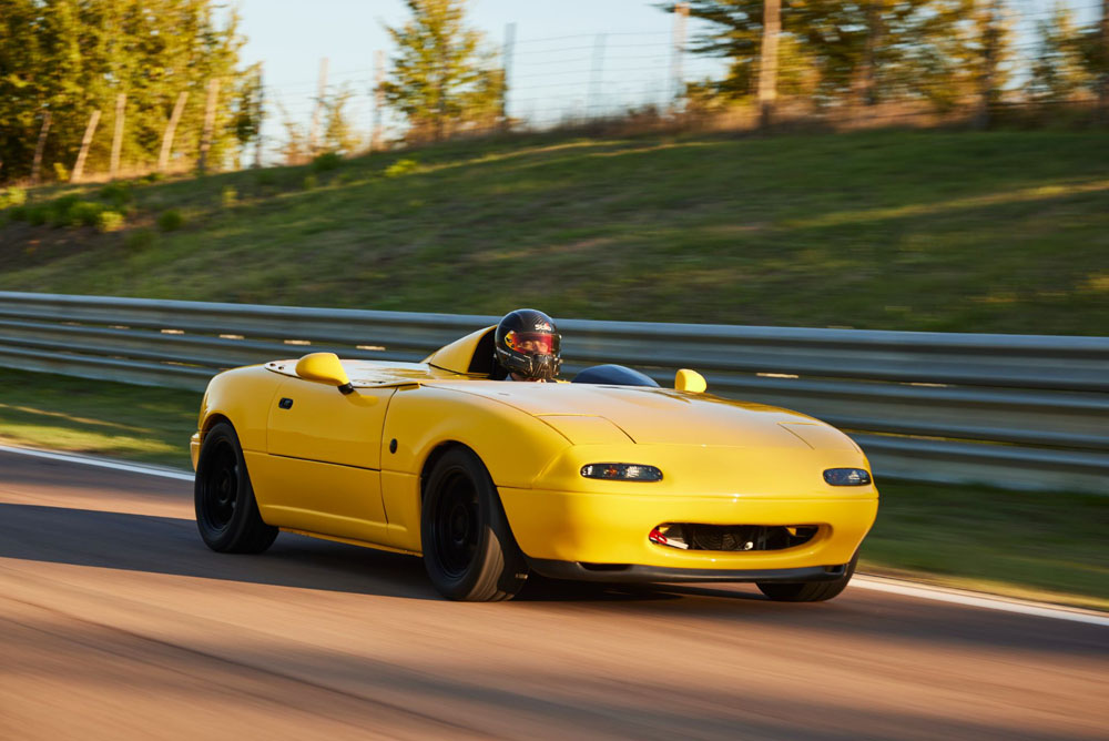 Gorgona convierte tu Mazda MX-5 en un emocionante monoplaza 28 Motor16 2022 Gorgona NM Concept Mazda MX 5 NA 53 Motor16