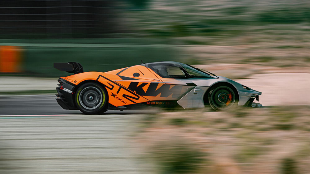 KTM X-BOW GT-XR. Un bólido de circuito para carreteras abiertas 1 Motor16 KTM X-BOW GT-XR. Imagen movimiento.