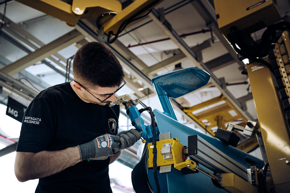 Adiós V12: el último Lamborghini Aventador sale de Sant'Agata Bolognese 21 Motor16 2022 Lamborghini Aventador Final 15 Motor16