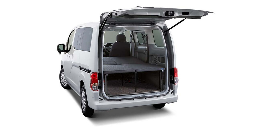A pesar de sus años, Nissan actualiza su NV200. E incluso la hace camper 12 Motor16 2022 Nissan NV200 Vanette 10 Motor16