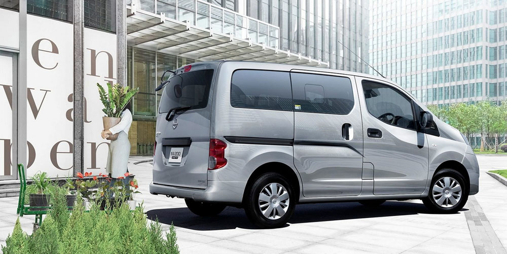 A pesar de sus años, Nissan actualiza su NV200. E incluso la hace camper 8 Motor16 2022 Nissan NV200 Vanette 6 1 Motor16