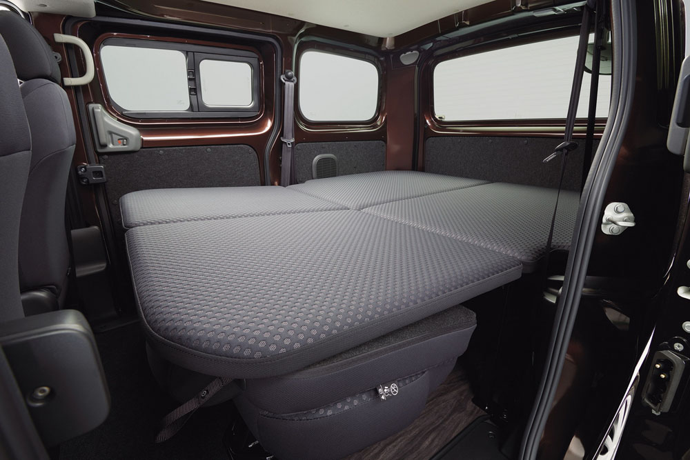 Nissan NV200 Vanette Multi-Bed. Imagen interior.