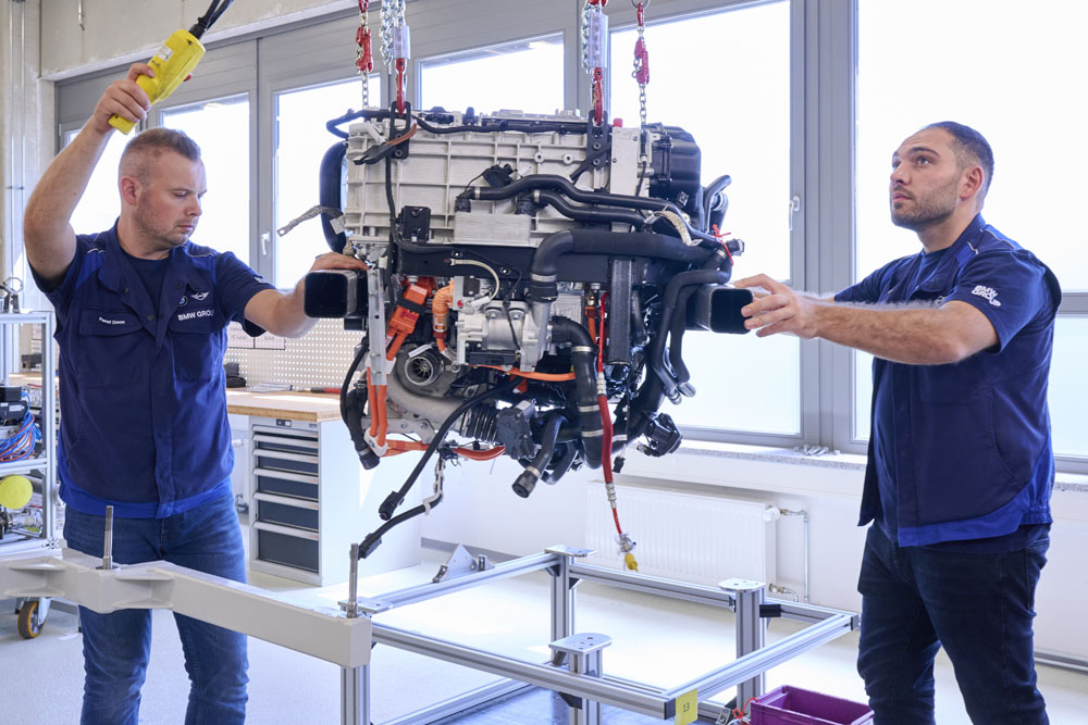 BMW ya fabrica la mecánica de hidrógeno del iX5 Hydrogen 11 Motor16 2022 fabrica mecanica hidrogeno bmw 10 Motor16
