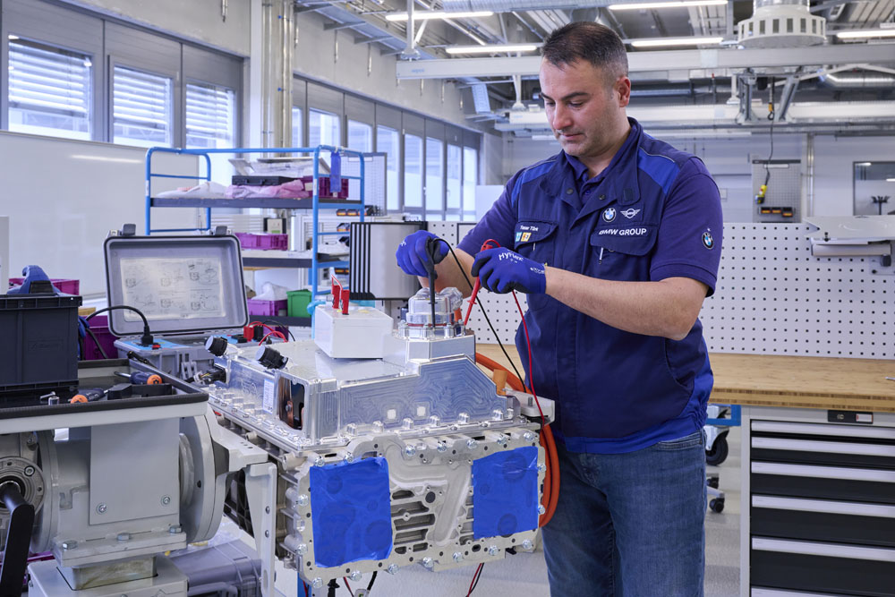 BMW ya fabrica la mecánica de hidrógeno del iX5 Hydrogen 5 Motor16 2022 fabrica mecanica hidrogeno bmw 4 Motor16